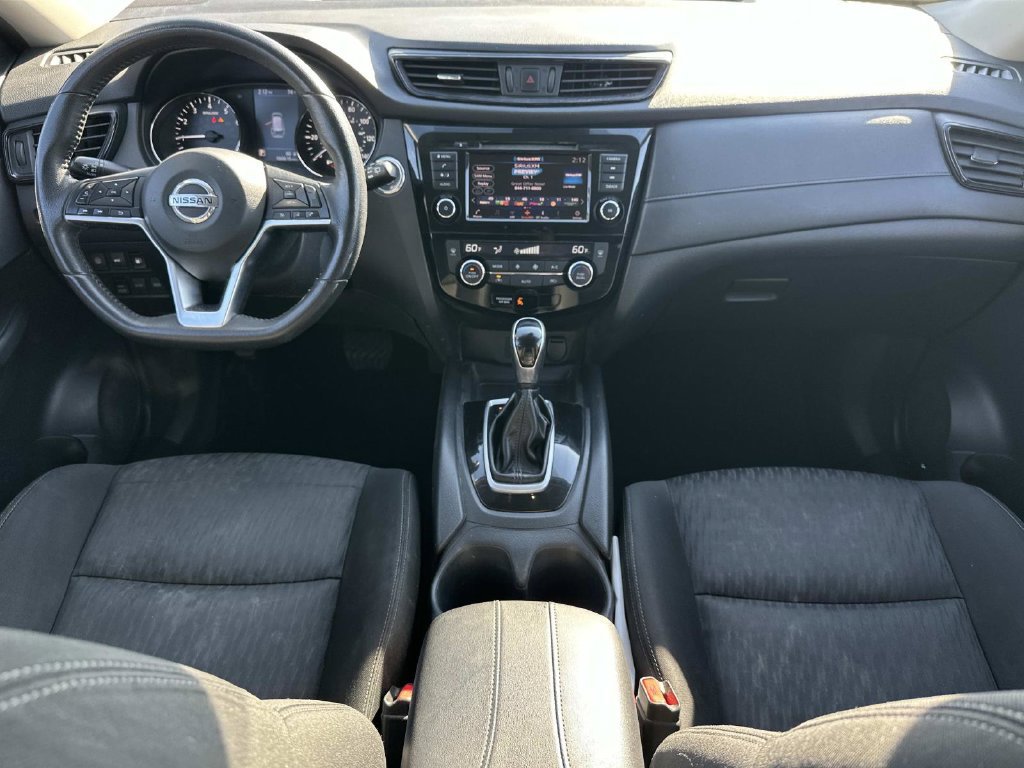 Used 2019 Nissan Rogue SV AWD/4WD image 13