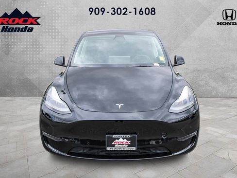 Used 2022 Tesla Model Y Performance AWD/4WD image 2