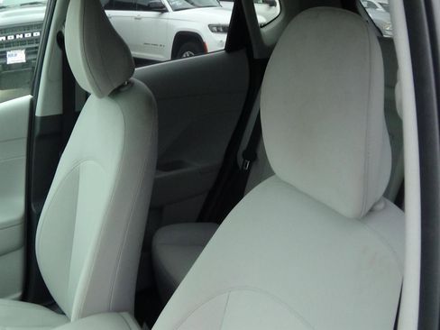 Used 2025 Hyundai Kona SEL FWD image 16