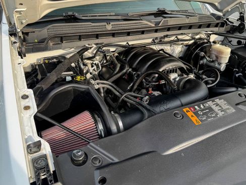 Used 2018 Chevrolet Silverado 1500 LT w/ All Star Edition AWD/4WD image 30