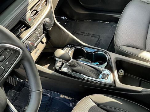 Used 2024 Buick Encore GX Sport Touring w/ Comfort Package image 15