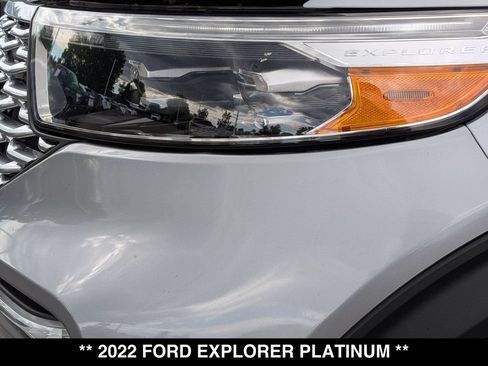 Used 2022 Ford Explorer Platinum w/ Equipment Group 601A AWD/4WD image 17