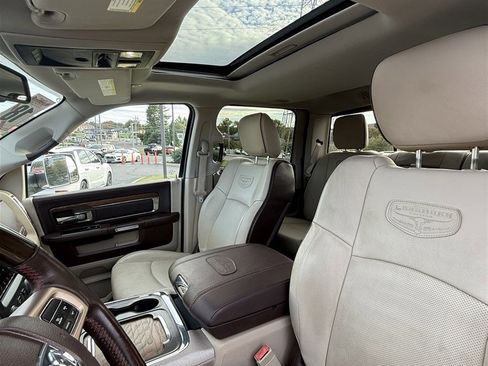 Used 2018 RAM 3500 Laramie Longhorn w/ Longhorn Southfork Package image 10