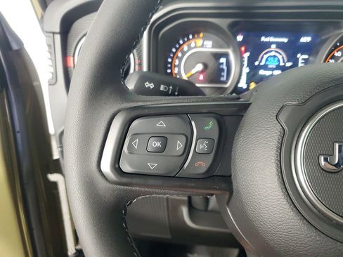 New 2026 Jeep Gladiator Rubicon w/ Safety Group AWD/4WD image 26