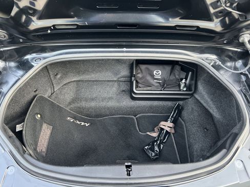 Used 2017 MAZDA MX-5 Miata RF Grand Touring image 24