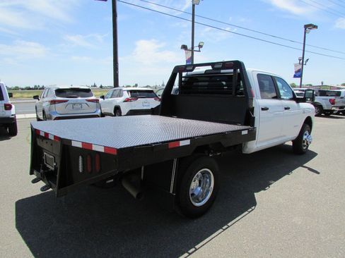 Used 2024 RAM 3500 SLT w/ Quick Order Package 2YG SLT AWD/4WD image 11