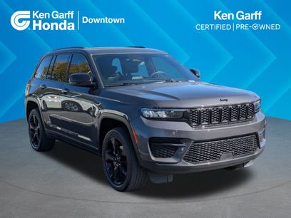 Used 2023 Jeep Grand Cherokee Altitude