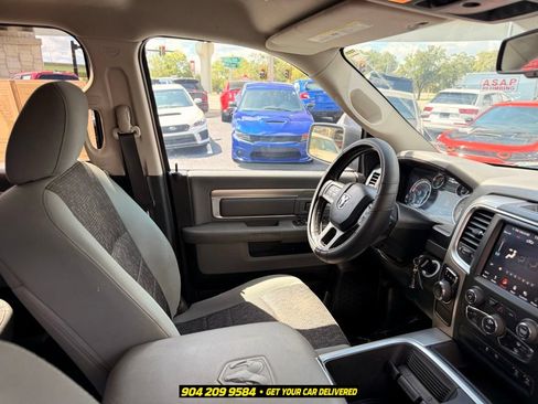 Used 2019 RAM 1500 Big Horn RWD image 37