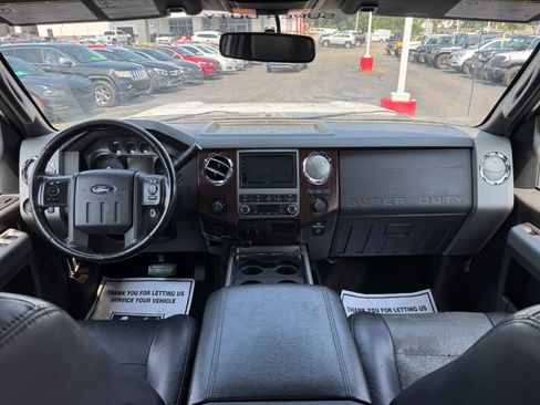Used 2011 Ford F250 Lariat w/ Lariat Interior Pkg AWD/4WD image 20