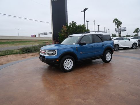 Used 2023 Ford Bronco Sport Heritage Limited image 5