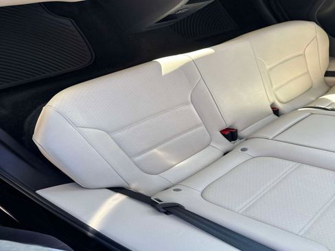 Used 2017 Volkswagen Jetta SE image 13