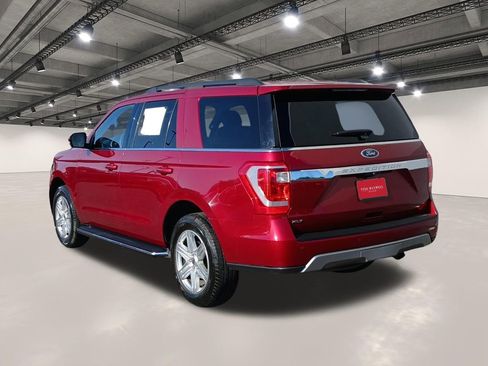 Used 2019 Ford Expedition XLT w/ Equipment Group 202A RWD image 14
