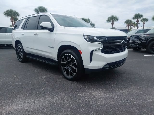 Used 2022 Chevrolet Tahoe RST w/ Luxury Package RWD image 2