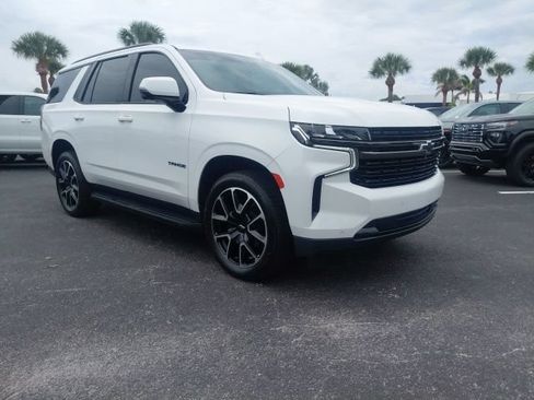 Used 2022 Chevrolet Tahoe RST w/ Luxury Package RWD image 2