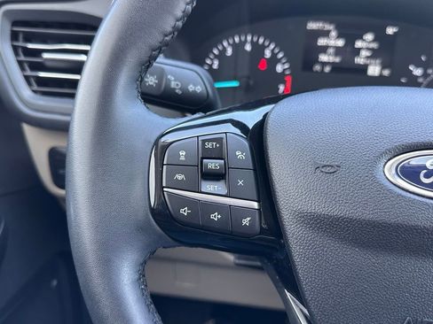 Used 2022 Ford Escape SEL AWD/4WD image 29