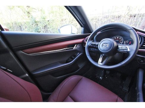 New 2026 MAZDA MAZDA3 2.5 S Hatchback w/ Premium Pkg image 7