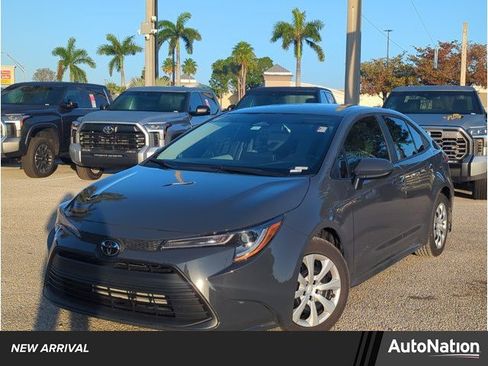 Used 2026 Toyota Corolla LE FWD image 1