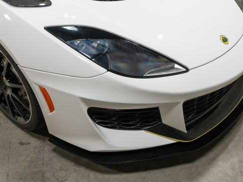 Used 2021 Lotus Evora RWD image 26
