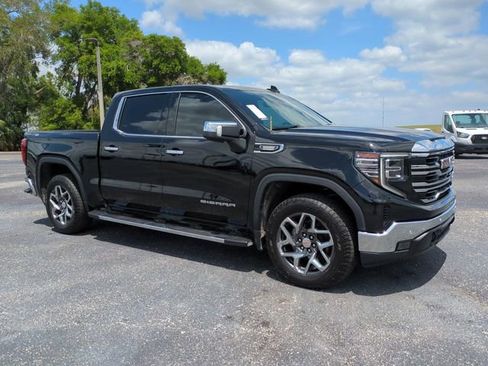 Used 2024 GMC Sierra 1500 SLT w/ SLT Premium Plus Package AWD/4WD image 2