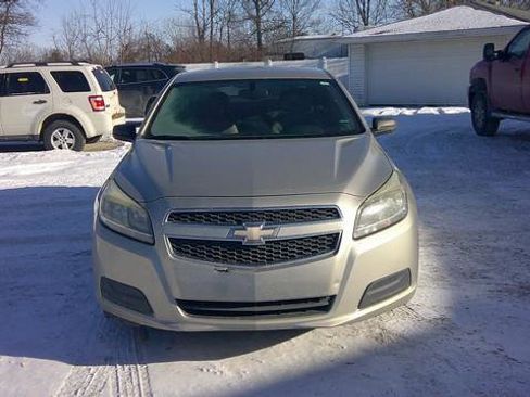 Used 2013 Chevrolet Malibu LS w/ Protection Package image 2