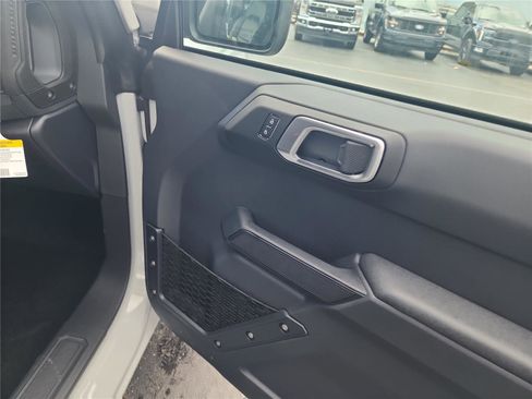 New 2026 Ford Bronco Big Bend image 25