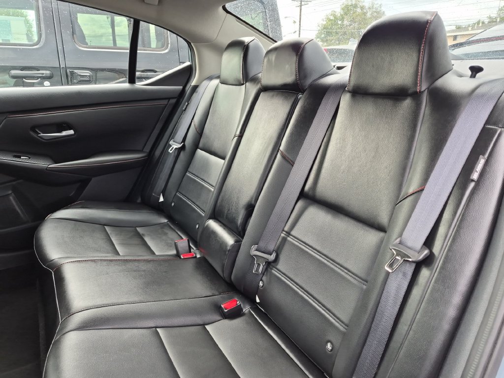Certified 2025 Nissan Sentra SR w/ SR Premium Package FWD image 29
