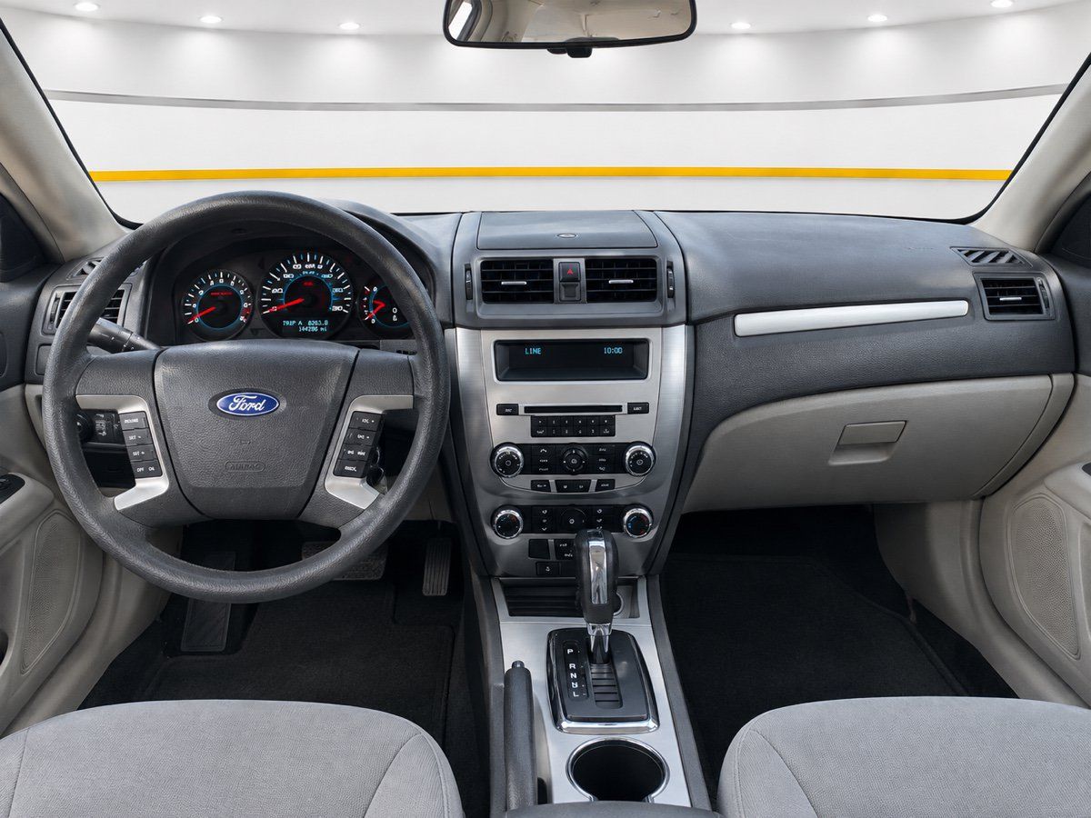Used 2010 Ford Fusion SE FWD image 14