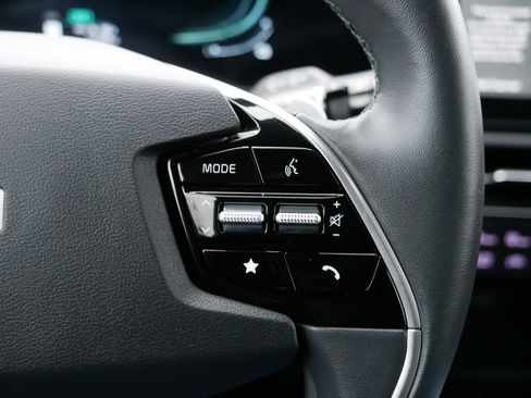 Certified 2023 Kia Niro EX w/ EX Cold Weather Package image 30