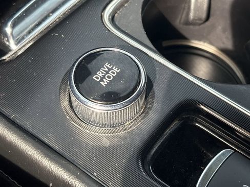 Used 2020 Lincoln Corsair FWD w/ Equipment Group 101A image 31