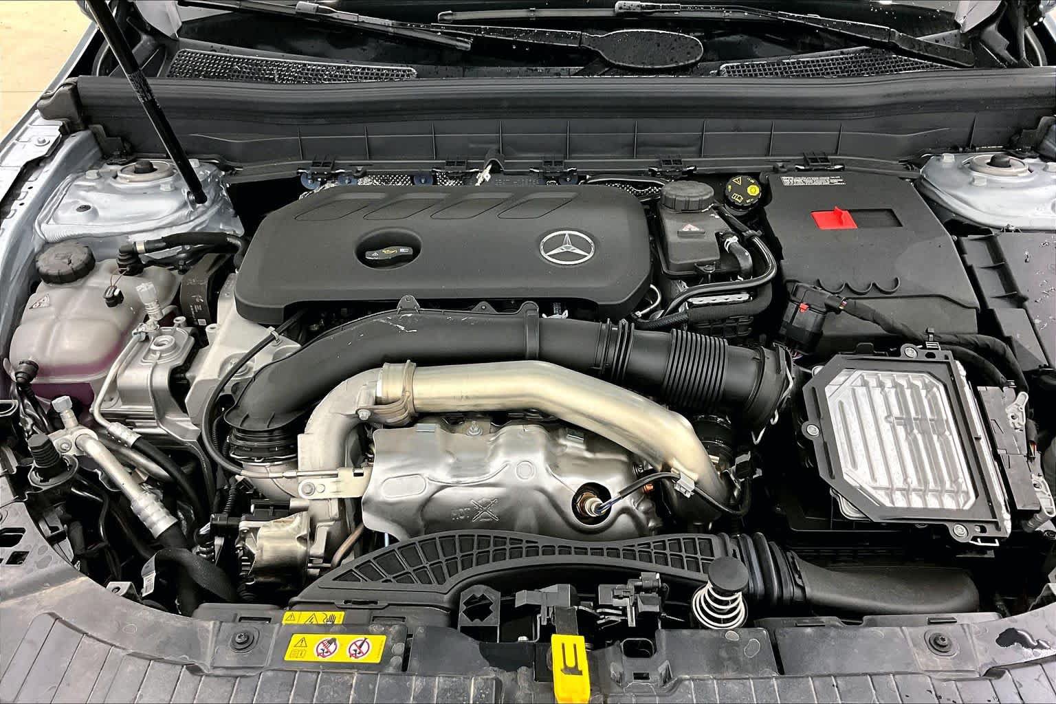 Used 2026 Mercedes-Benz GLB 250 image 16