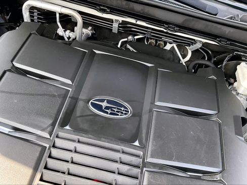 Used 2019 Subaru Outback 3.6R Touring AWD/4WD image 34