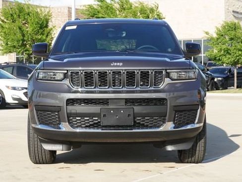 New 2026 Jeep Grand Cherokee L Laredo AWD/4WD image 2