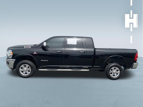 Used 2022 RAM 2500 Laramie image 2