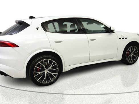 Used 2023 Maserati Grecale Modena AWD/4WD image 7