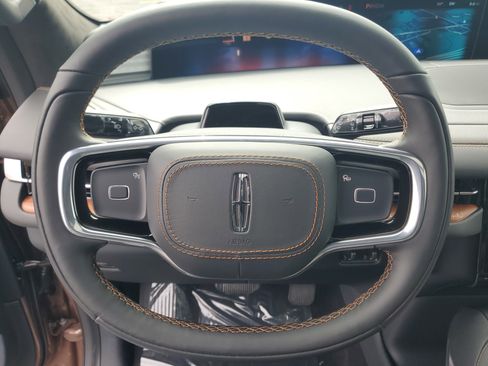 New 2026 Lincoln Navigator L Black Label image 16