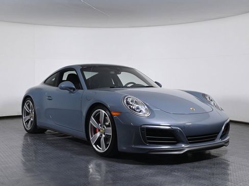 Certified 2018 Porsche 911 Carrera 4S image 9