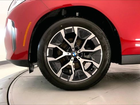 New 2025 BMW X3 xDrive30i w/ Premium Package image 9