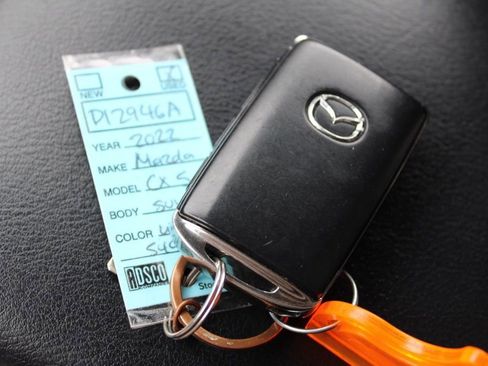 Used 2022 MAZDA CX-5 AWD 2.5 S w/ Premium Package image 34