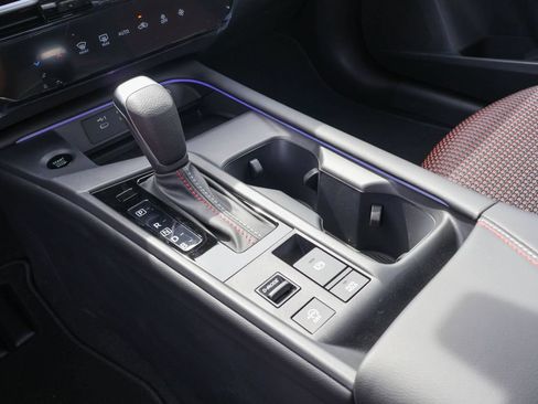 New 2026 Nissan Sentra SR FWD image 13