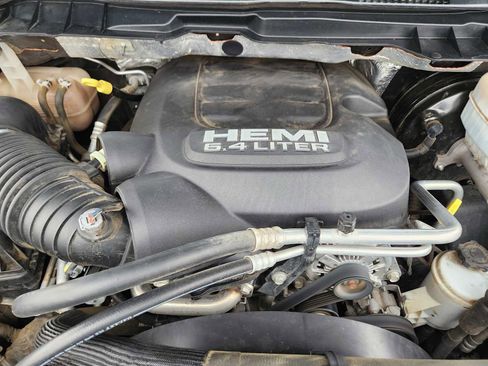 Used 2018 RAM 2500 Power Wagon w/ Leather & Luxury Group image 15