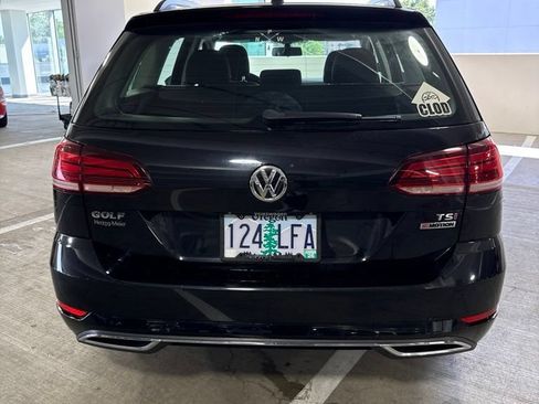 Used 2018 Volkswagen Golf S AWD/4WD image 6