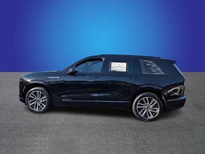 New 2026 Cadillac Vistiq Luxury w/ LPO, Floor Liner Package