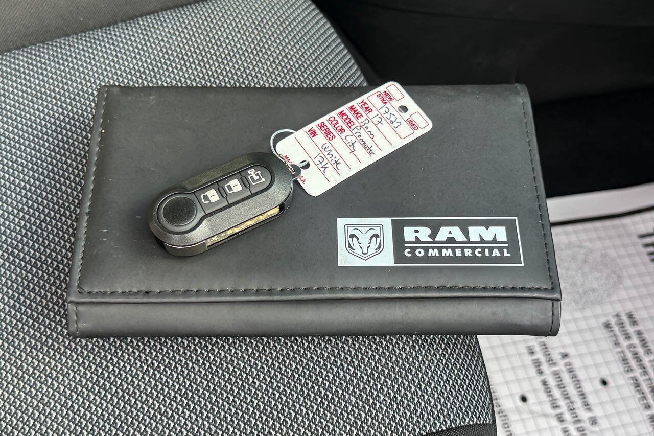 Used 2017 RAM ProMaster City Tradesman w/ Rear Back-up Camera Group FWD image 30