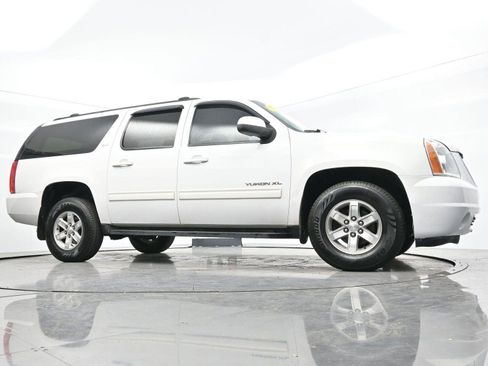 Used 2013 GMC Yukon XL SLT image 47