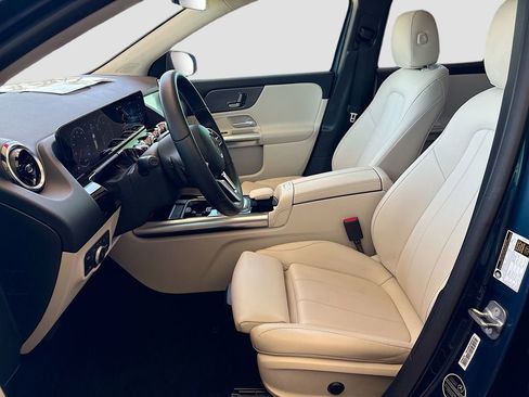 Used 2023 Mercedes-Benz GLA 250 image 18