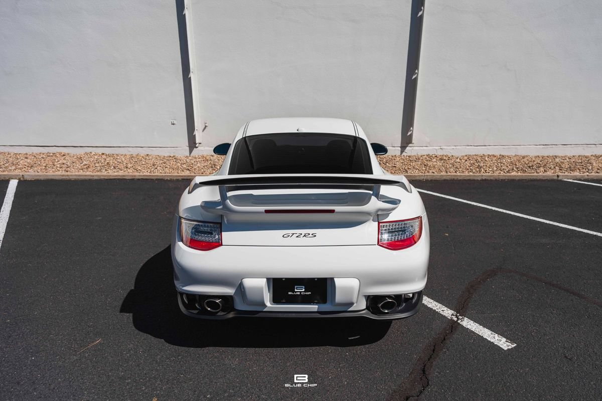 Used 2011 Porsche 911 GT2 RS RWD image 32