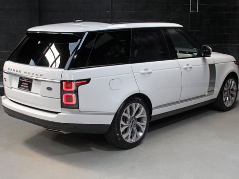 Used 2022 Land Rover Range Rover P525 Westminster Edition AWD/4WD image 16