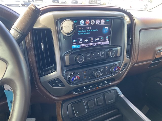 Used 2019 Chevrolet Silverado 3500 High Country w/ Duramax Plus Package AWD/4WD image 32