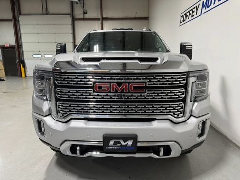 Used 2023 GMC Sierra 2500 Denali w/ Denali Ultimate Package AWD/4WD image 9