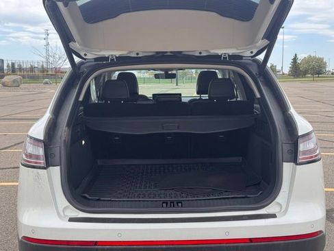 Used 2023 Lincoln Nautilus Reserve w/ Equipment Group 202A AWD/4WD image 36